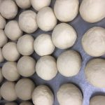 Fabrication d un burger Bretzel Obernai 2