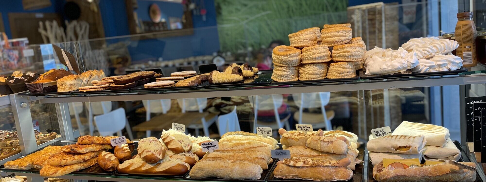 Venez manger pour votre pause de midi 😋 : notre rayon traiteur vous attends Obernai