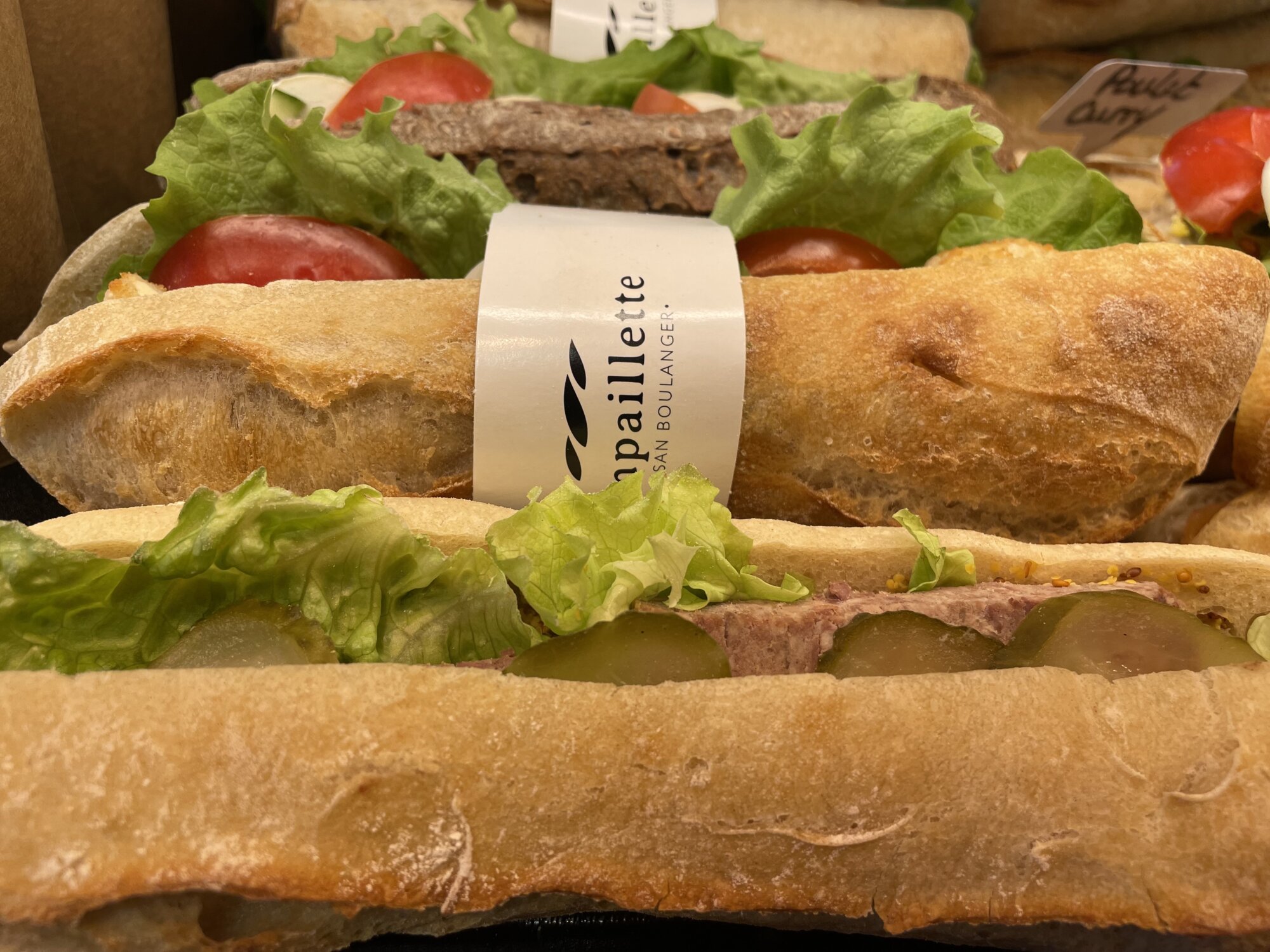 Nous sommes recommand&eacute; pour nos plats traiteur et nos sandwichs Ostwald